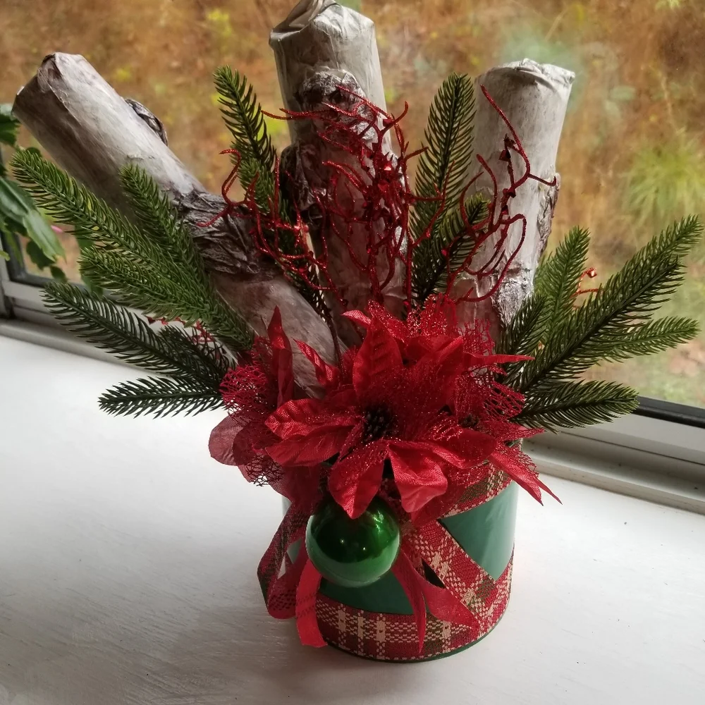 Christmas table decor - Picture 1 of 4